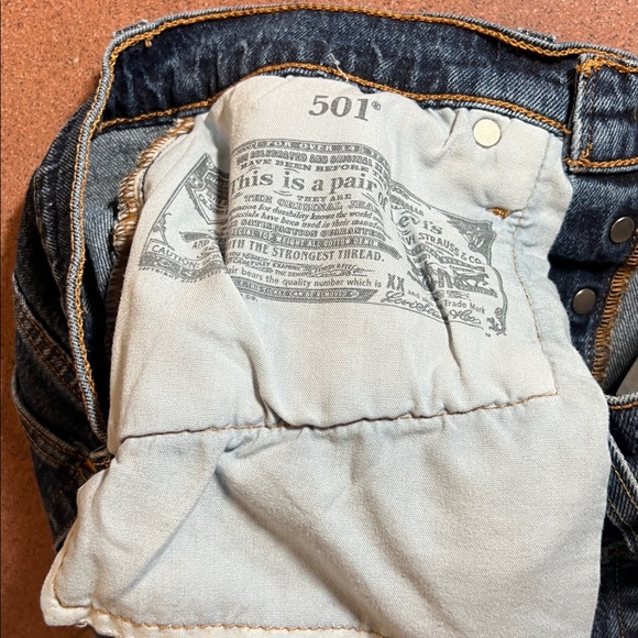 Levi's 501‎ Dark Blue Jean Shorts with Frayed Hem W26 - Picture 6 of 12